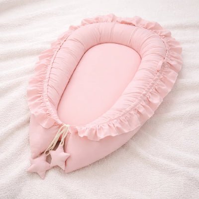 Bebe-reducteur-de-lit-doux-confortable