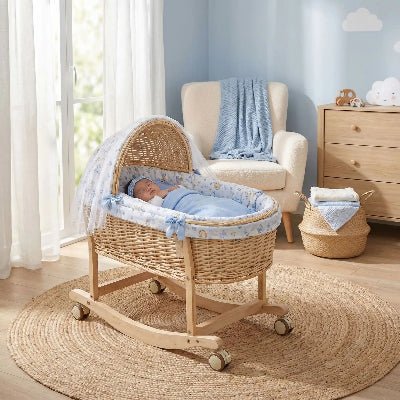 Couffin-bebe-utile-et-pratique-pour-nuit-parfaite