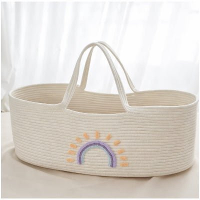 Couffin-pour-bebe-design-minimaliste-pour-espace-apaisant