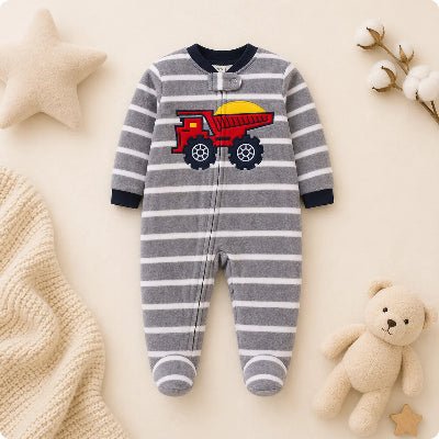 Pyjama-garcon-bebe-doux-elegant