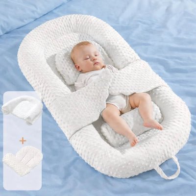 Reducteur-lit-bebe-cocon-enveloppant