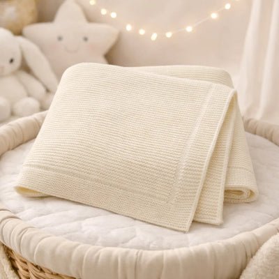 couverture-bebe-tricot-legere-confortable